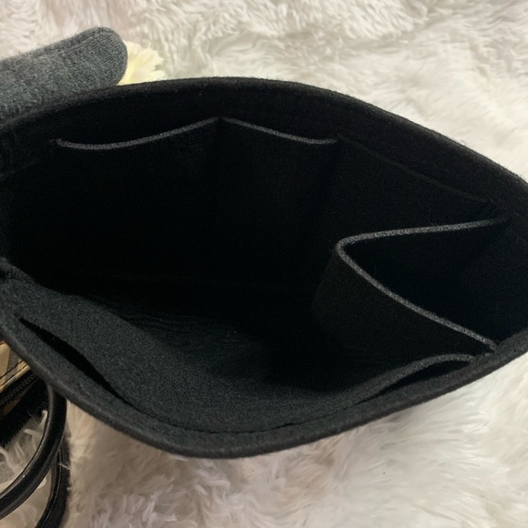 Burberry Blue Label Authentic Women's hand bag - Picture 10 of 10